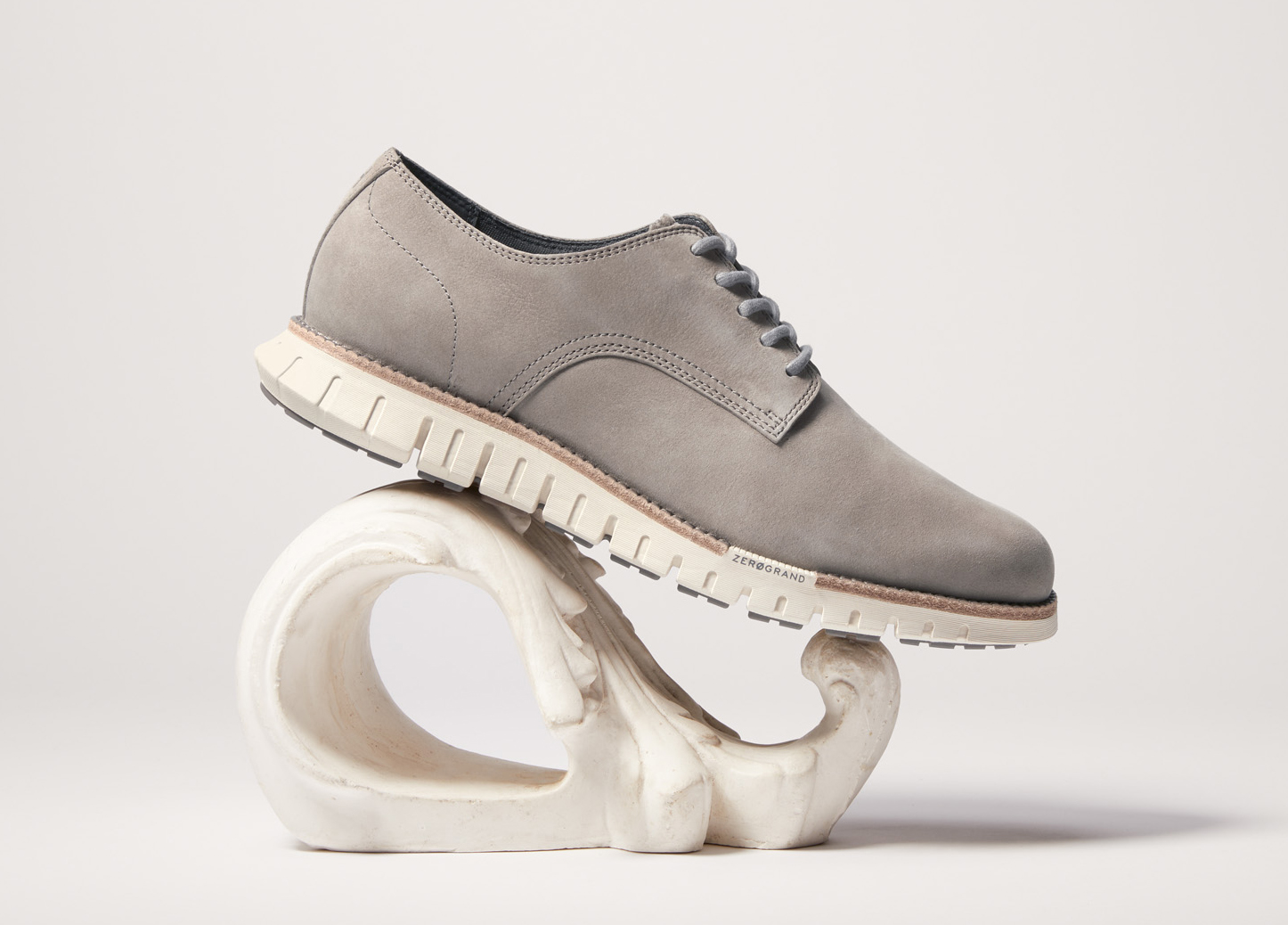 COLE HAAN CELEBRATES 10 YEARS OF ZERØGRAND - THE SHOE THAT