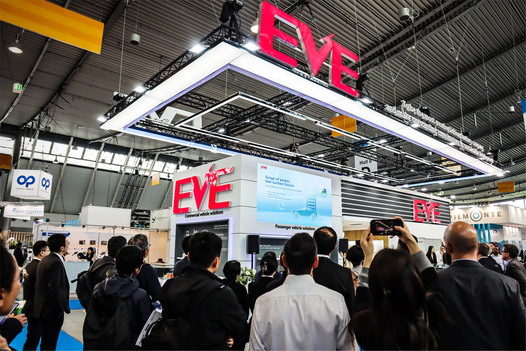EVE Energy’s booth attracted lots of attendees.