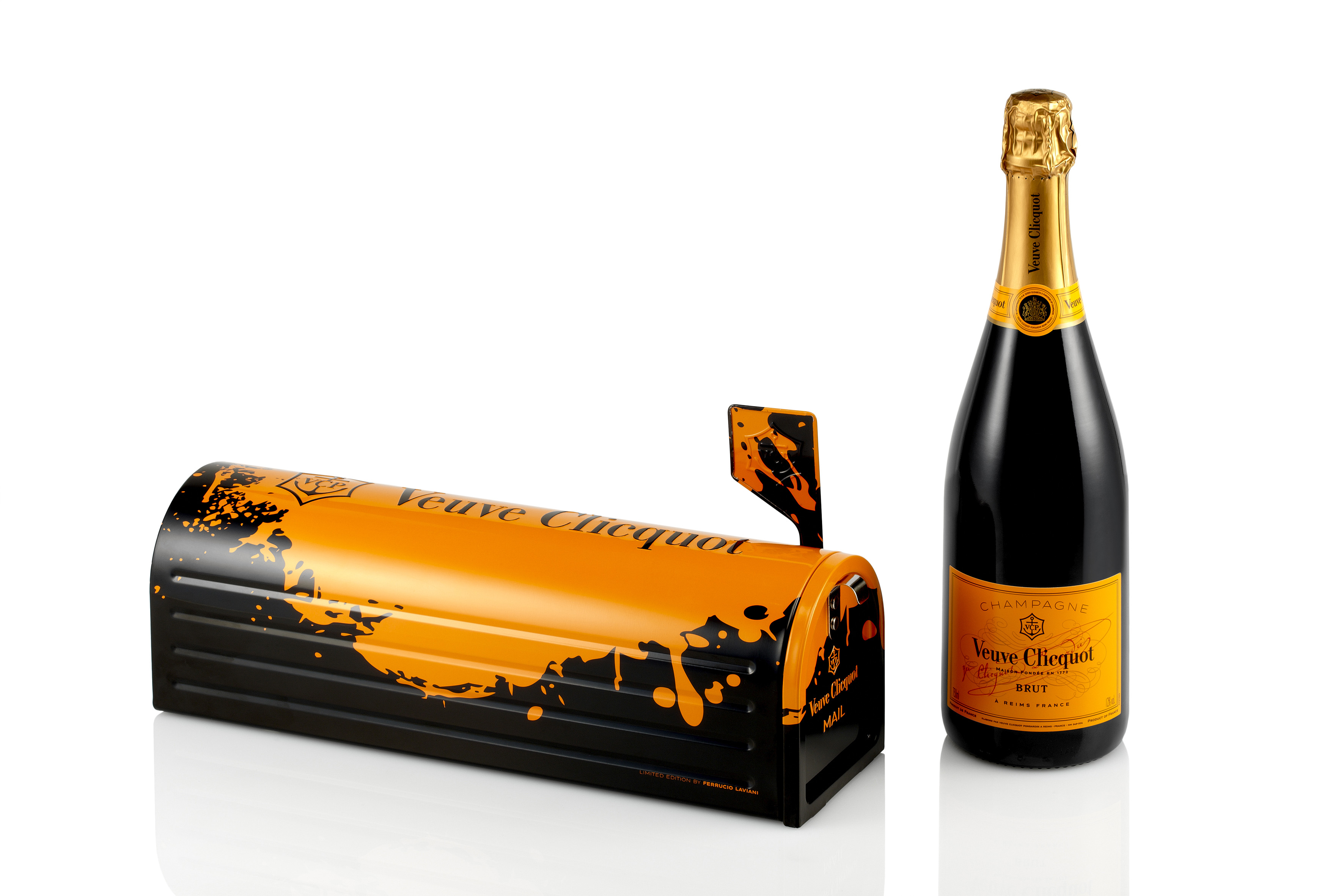 VEUVE CLICQUOT LAUNCHES ITS FIRST GLOBAL DESIGN INITIATIVE TO FIND