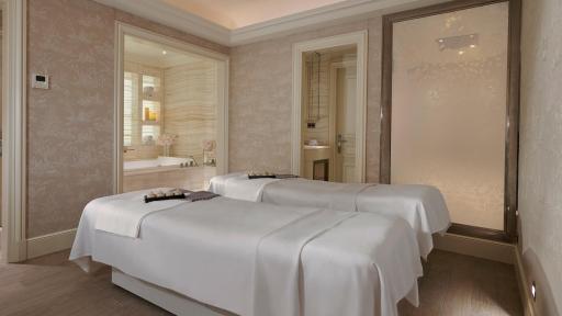 Our peaceful double treatment room