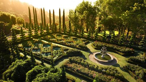 Visitors will discover Newton’s remarkable French gardens