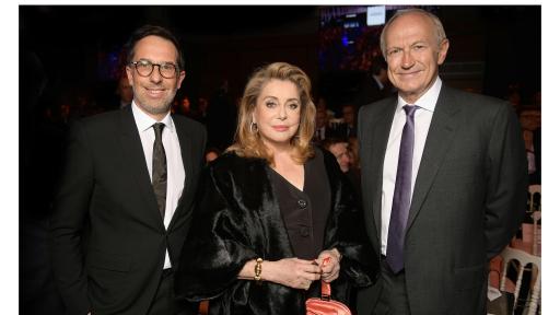 Image of Nicolas Hieronimus, L’Oréal Députy CEO in charge of Divisions, Catherine Deneuve, Jean-Agon, CEO of L’Oréal