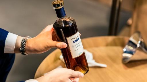 Image of L'Atelier Martell Shenzhen Exclusive Shenzhen Edition from the cask