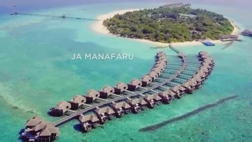 Dive into an award-winning paradise in the Maldives video
