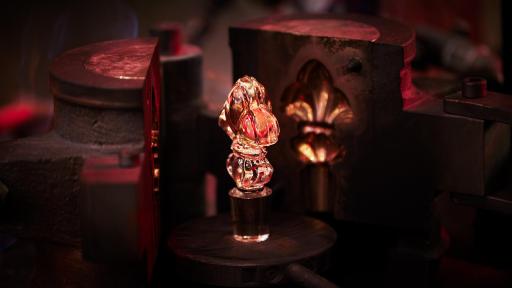 Image of N°XIII by LOUIS XIII, the red crystal stopper