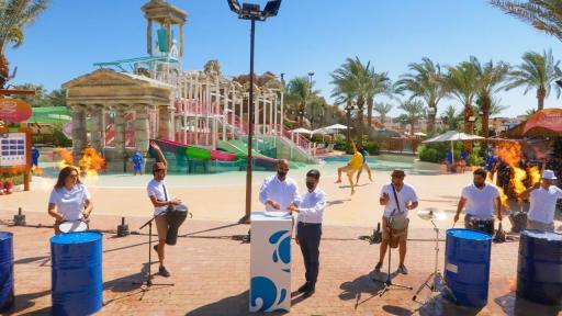 Image of Abdullah Al-Fraihat, CEO of Eagle Hills Jordan, the developer of the waterpark (left) and Julien Kauffmann, CEO of Farah Experiences, the official operator of Saraya Aqaba Waterpark (right)