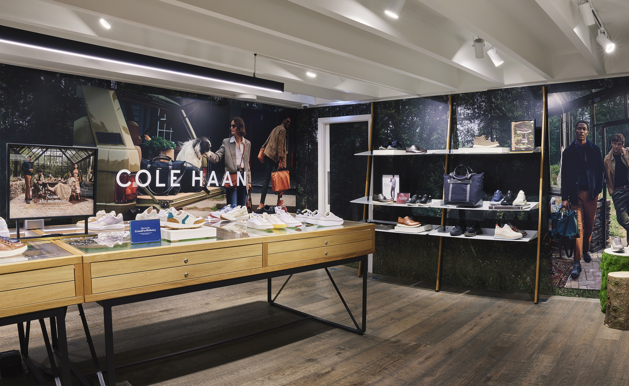 cole haan shoe store near me
