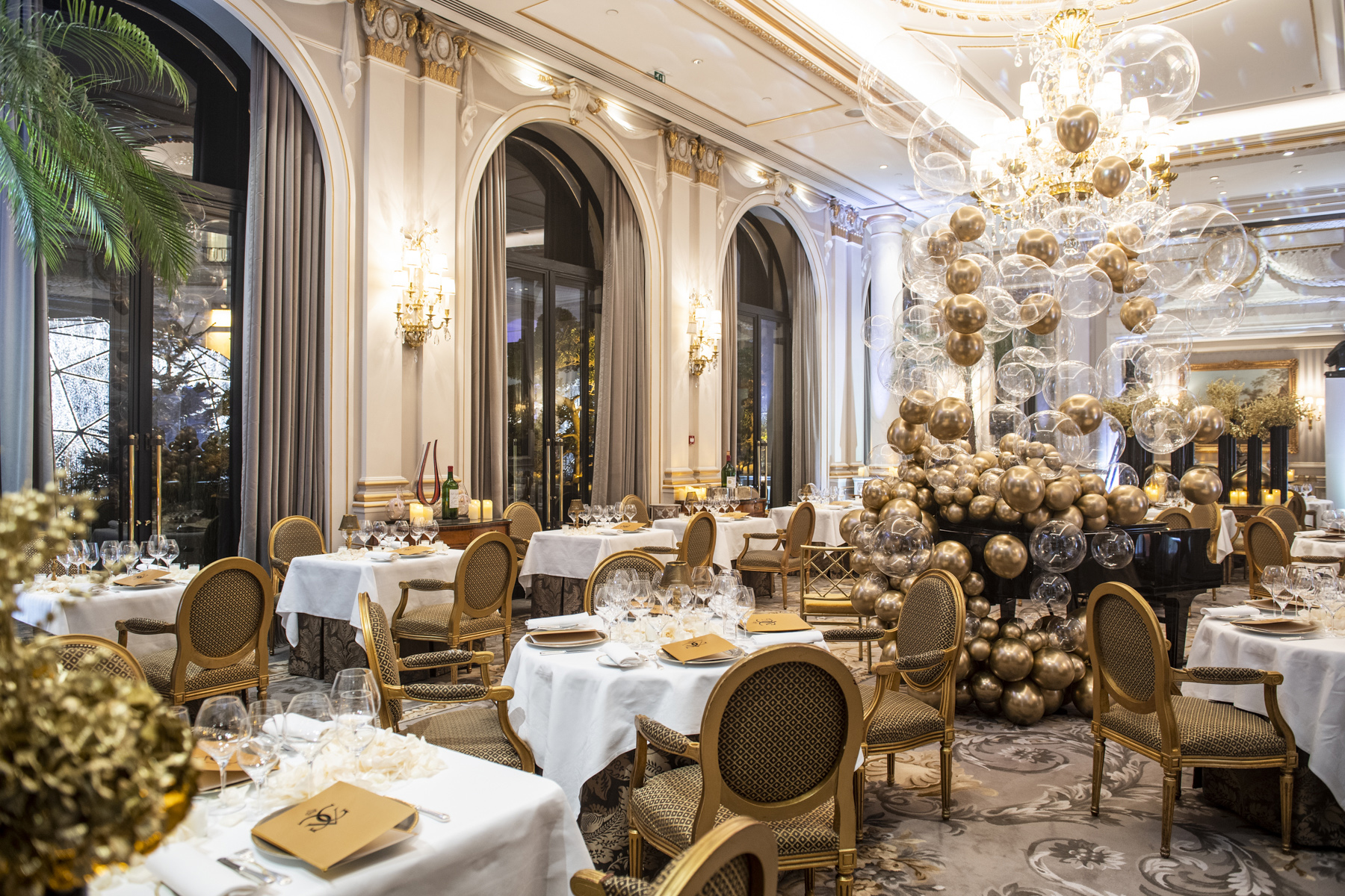 On December 1st, 3 Michelin stars restaurant Le Cinq will host an exclusive diner “Sur un Air d'Opera” with food, wine and music pairing